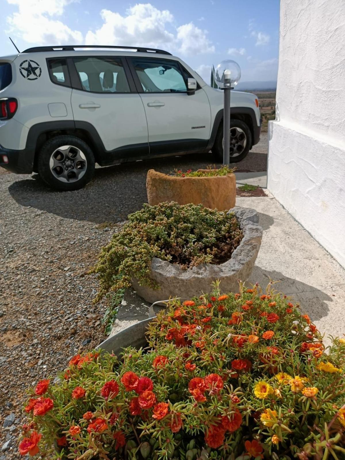Casa Pinella Villa Villamassargia Luaran gambar
