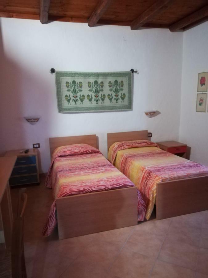 Casa Pinella Villa Villamassargia Luaran gambar