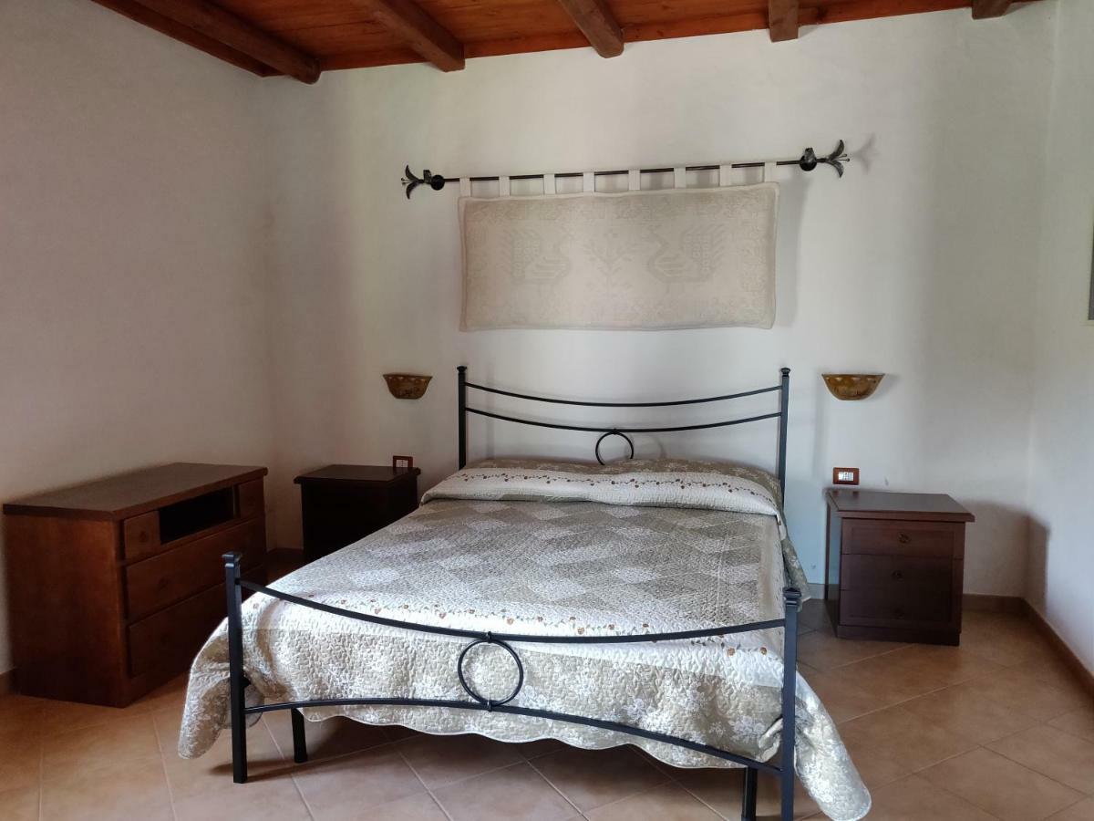 Casa Pinella Villa Villamassargia Luaran gambar