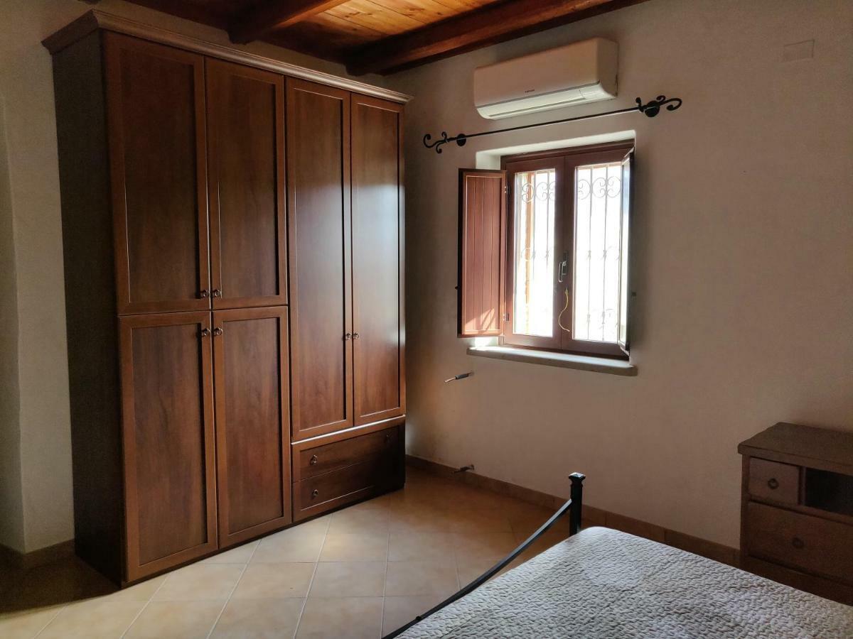 Casa Pinella Villa Villamassargia Luaran gambar